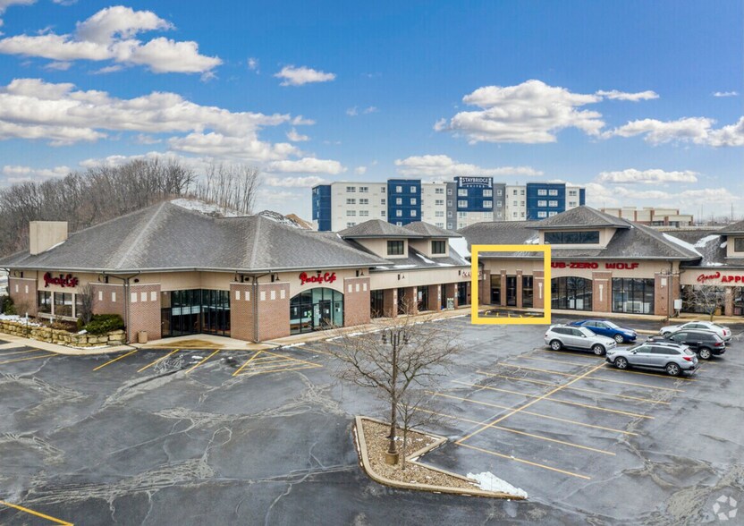 6220 Nesbitt Rd, Madison, WI à louer - Photo de l’immeuble – Image 2 sur 8