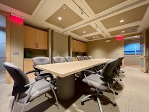 90 Grove St, Ridgefield, CT à louer Photo intérieure– Image 2 sur 12