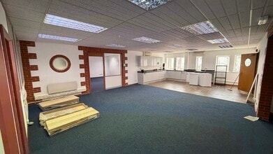 24-26 Bedford St, Leamington Spa à louer Photo intérieure– Image 2 sur 6