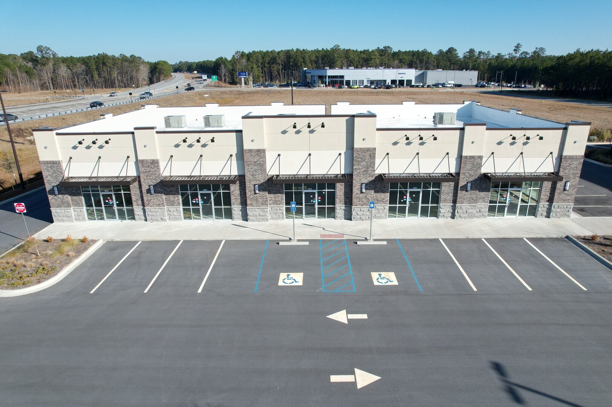 101 E Marketplace Way, Pooler, GA à louer Photo de l’immeuble– Image 1 sur 7