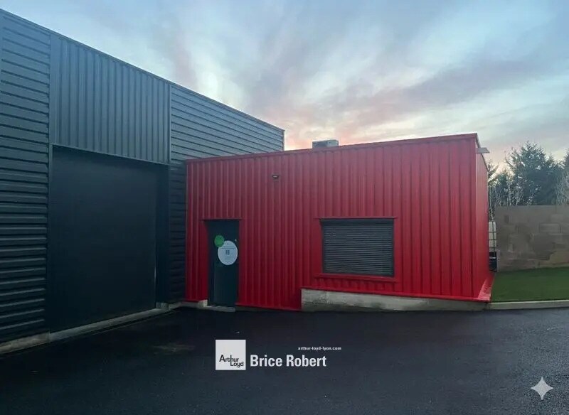 Bureau dans Sainte-Consorce à louer Photo de l’immeuble– Image 1 sur 8