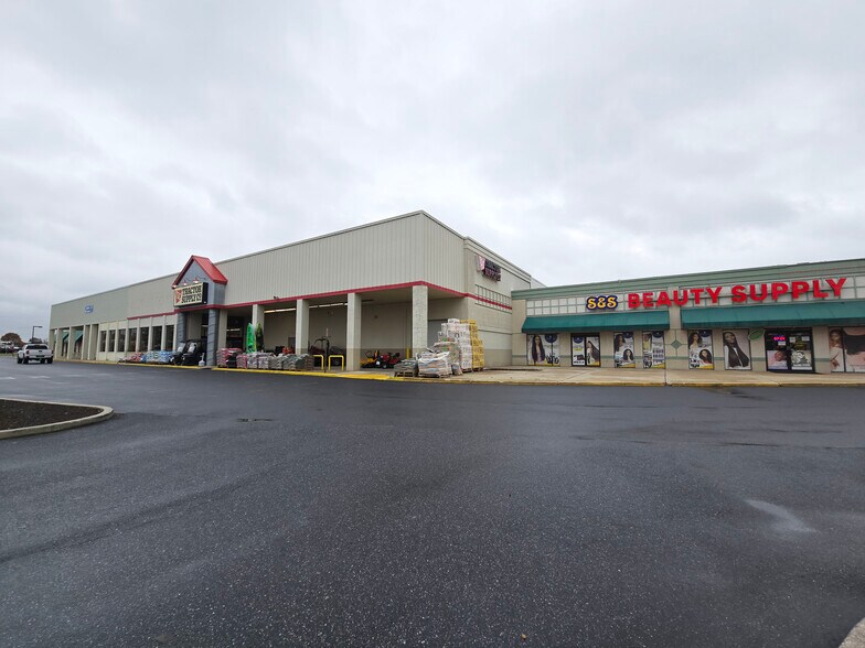 605-649 S Dupont Blvd, Milford, DE à louer - Photo principale – Image 1 sur 11