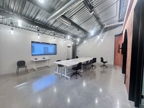 1023 Springdale Rd, Austin, TX à louer Photo intérieure– Image 1 sur 5