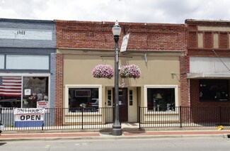 Plus de détails pour 1010 Oak St, Conway, AR - Local commercial à louer