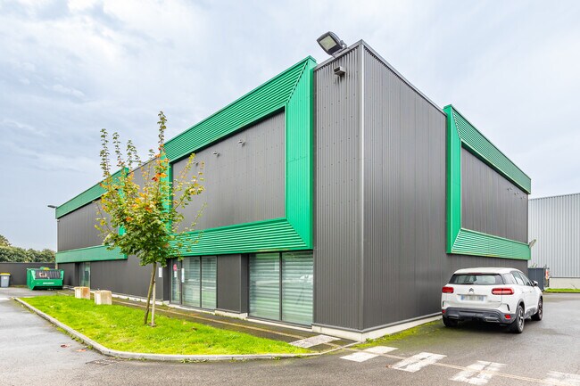 Plus de détails pour 14 D Rue Des Clairières, Les Sorinières - Local d’activités à vendre