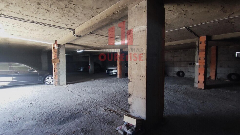 Local commercial dans Ourense, Orense à vendre - Photo de l’immeuble – Image 2 sur 6