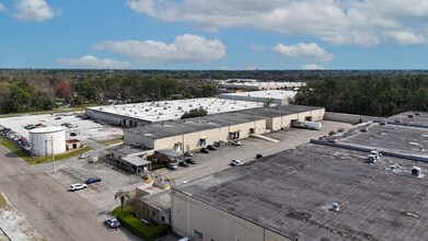 5344 Overmyer Dr, Jacksonville, FL à louer Photo de l’immeuble– Image 1 sur 4