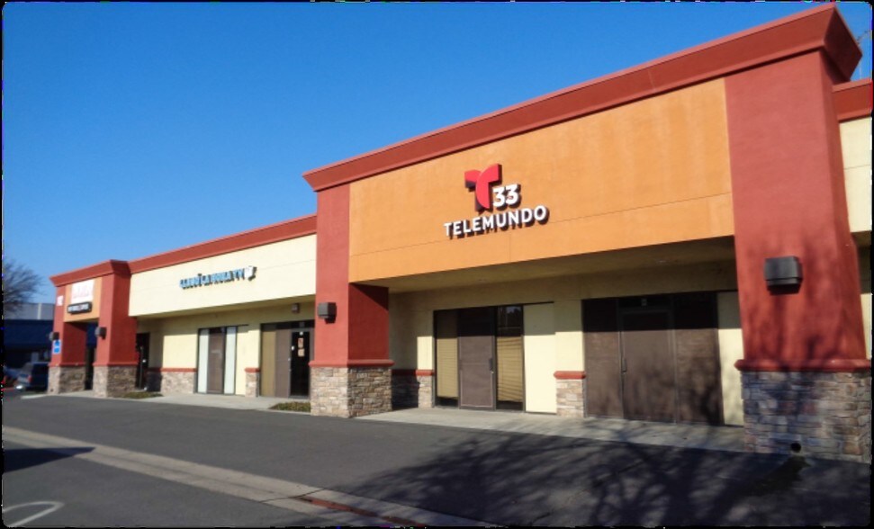 142 N 9th St, Modesto, CA à louer - Photo de l’immeuble – Image 3 sur 47