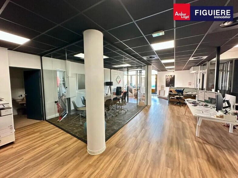 1140 Rue André Ampère, Aix-en-Provence à louer - Photo intérieure – Image 3 sur 11