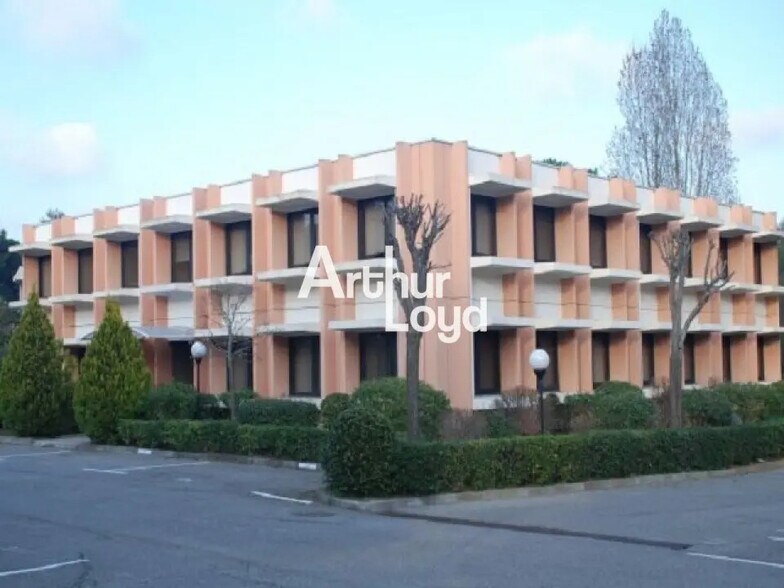 Bureau dans Valbonne à louer - Photo de l’immeuble – Image 1 sur 22