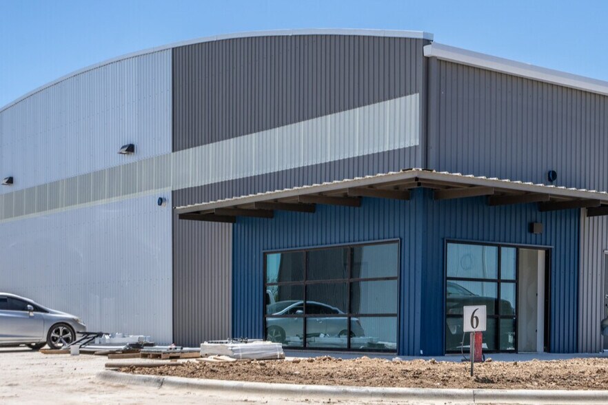 5601 FM 973, Del Valle, TX à louer - Photo de l’immeuble – Image 2 sur 24