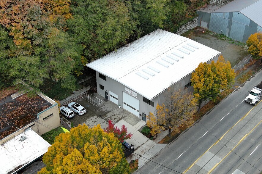 4745 W Marginal Way SW, Seattle, WA à vendre - Photo principale – Image 2 sur 10