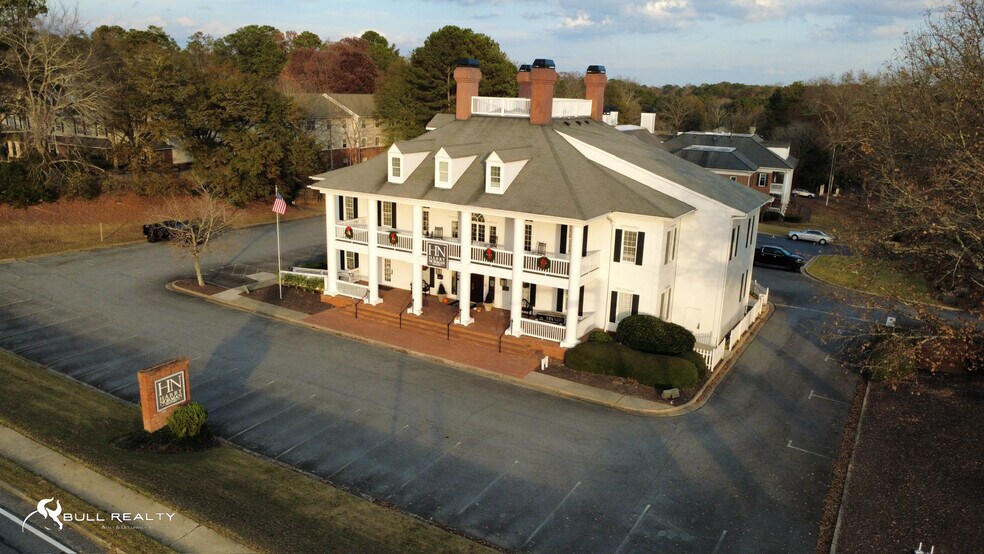 4651 Olde Towne Pky, Marietta, GA à louer - Photo de l’immeuble – Image 3 sur 66