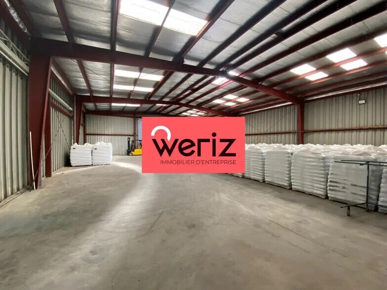 Industriel/Logistique dans Vitrolles à vendre - Photo de l’immeuble – Image 2 sur 7