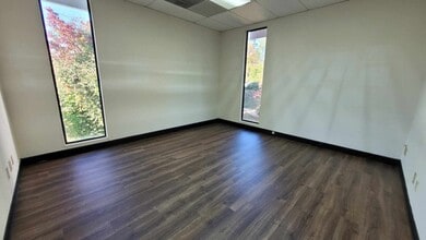 2500 W Broad St, Athens, GA à louer Photo intérieure– Image 1 sur 2