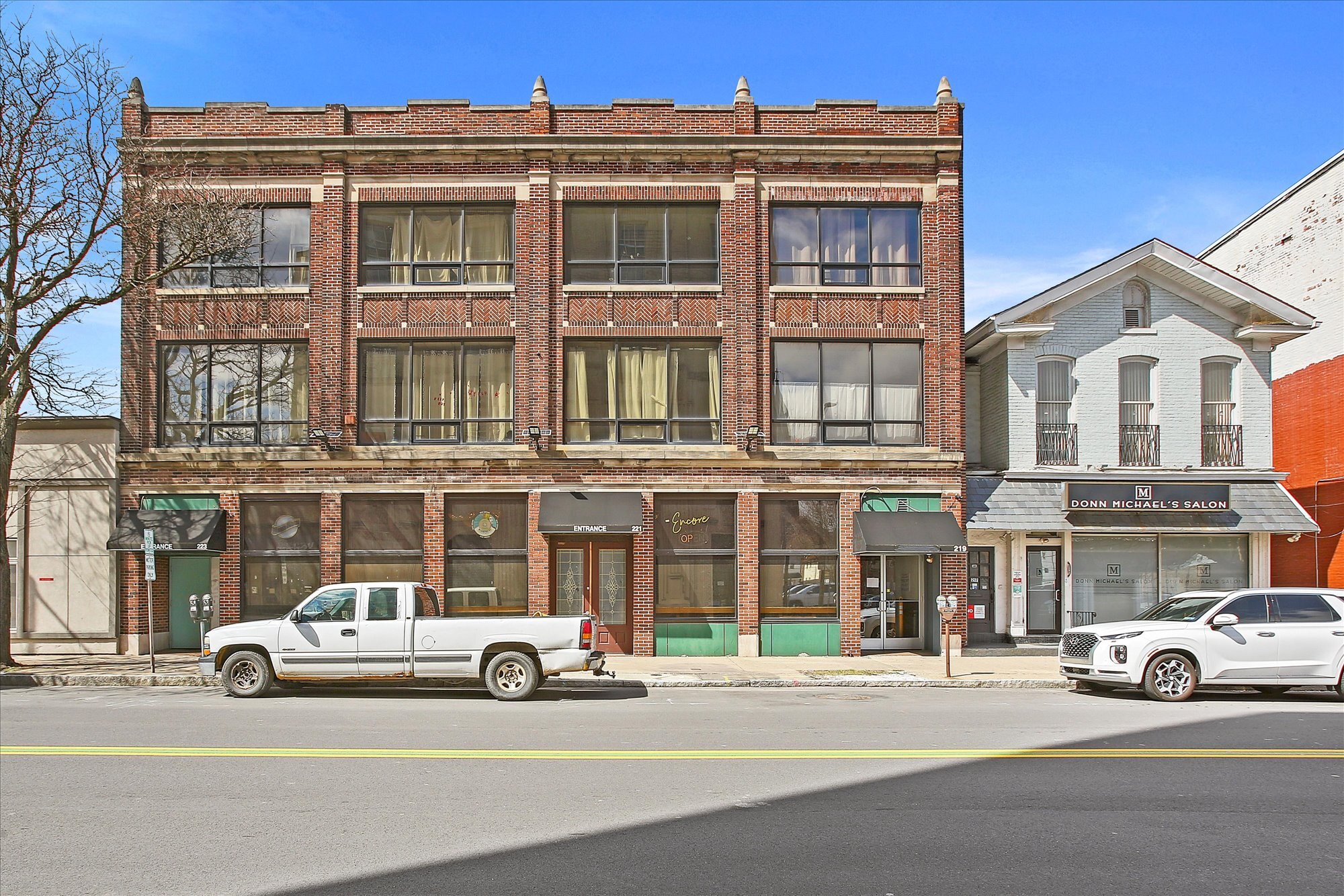 219-223 S Main St, Wilkes Barre, PA à vendre Photo principale– Image 1 sur 31