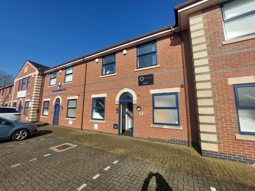 8-14 Stephenson Ct, Bedford à louer Photo principale– Image 1 sur 2