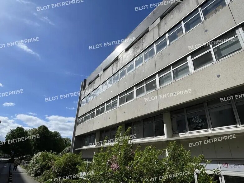 Bureau dans Rennes à louer - Photo de l’immeuble – Image 1 sur 6