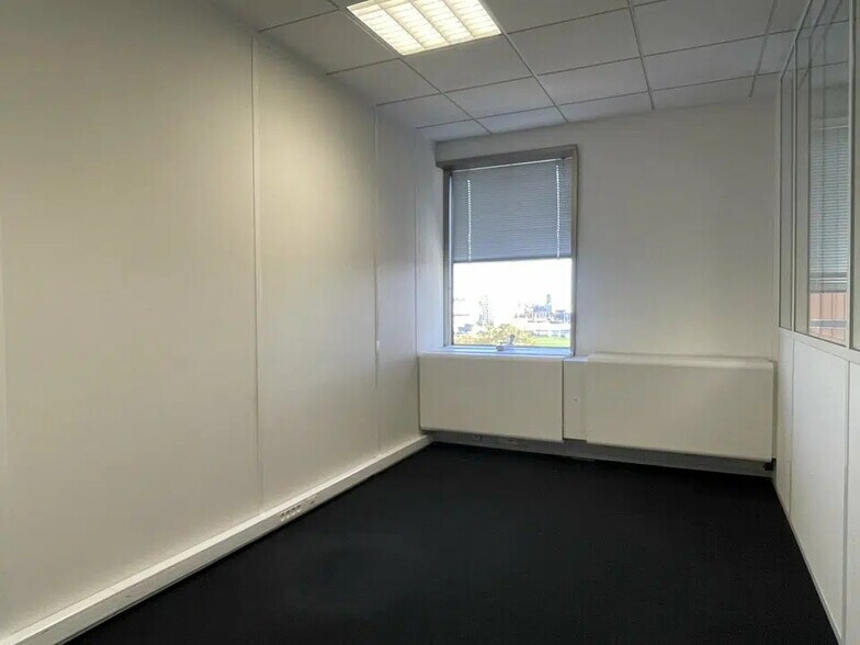 Bureau dans Le Havre à louer - Photo de l’immeuble – Image 3 sur 6