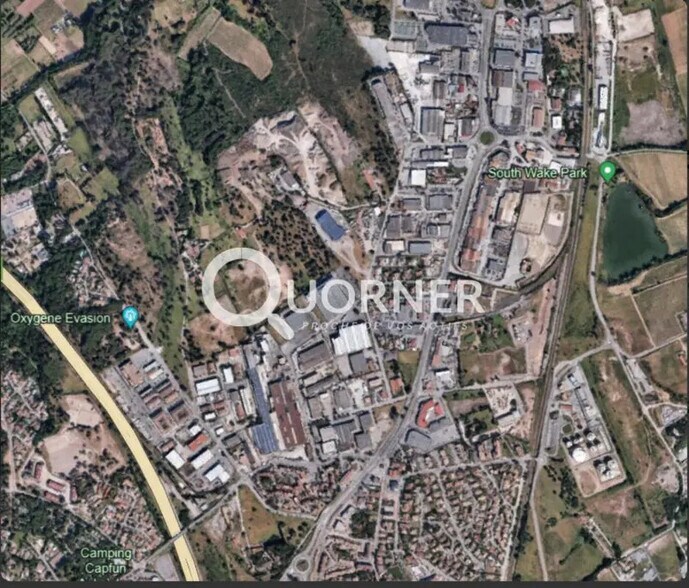 Local commercial dans Puget-sur-Argens à louer - Aérien – Image 3 sur 3