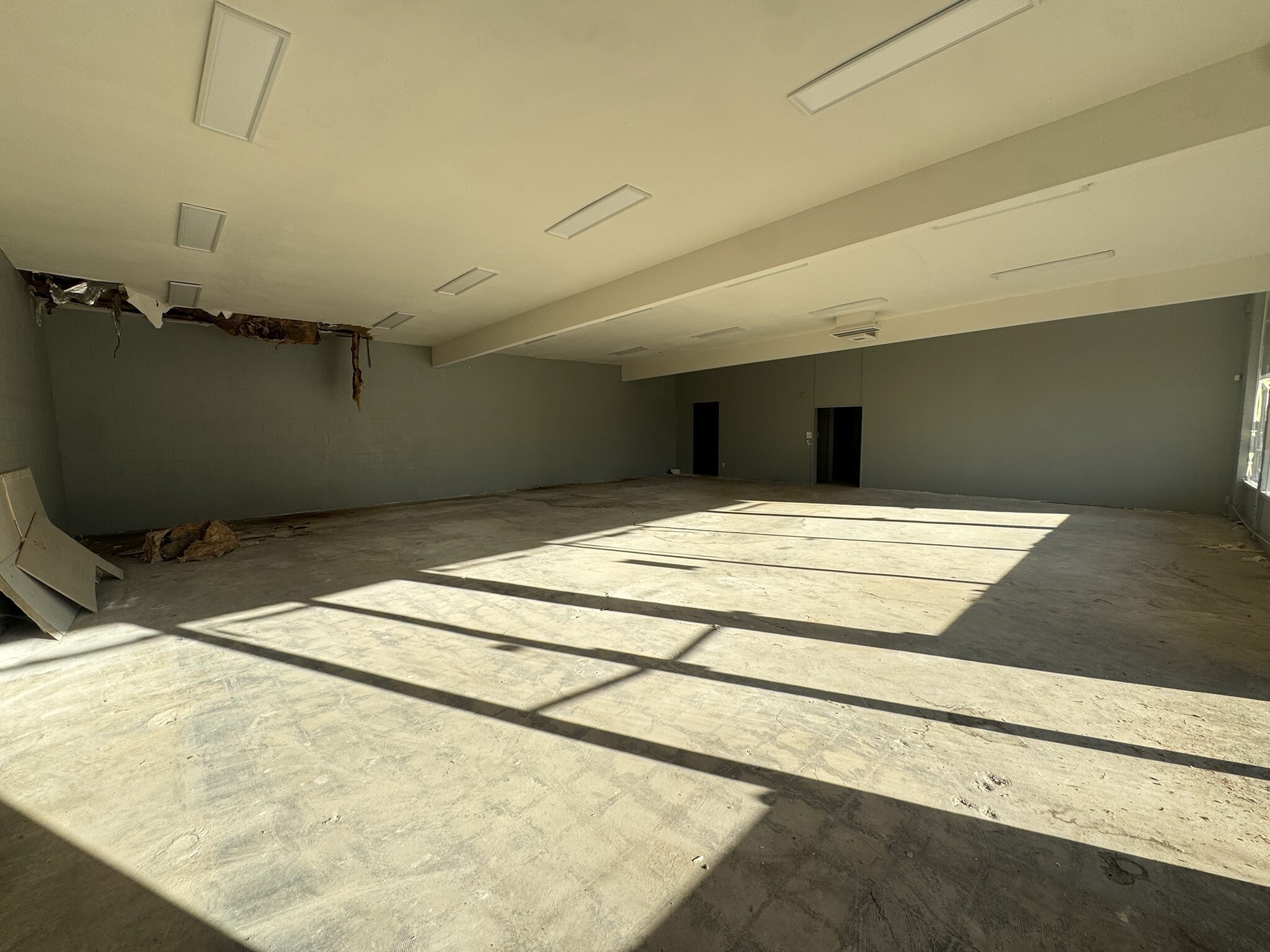 5662 Main Ave, Orangevale, CA à louer Photo intérieure– Image 1 sur 6