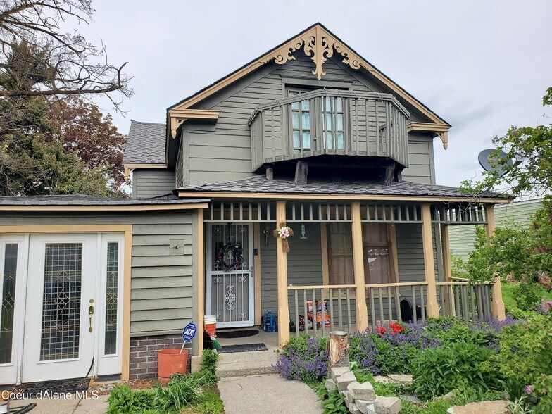 503 E 3rd Ave, Post Falls, ID à vendre - Photo de l’immeuble – Image 1 sur 11