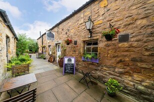 The Courtyard Restaurant - Immobilier d'entreprise