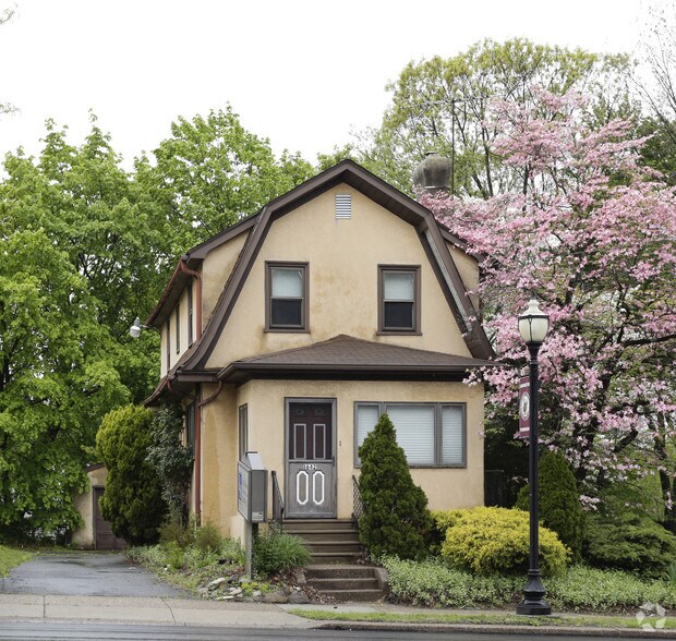 1642 Old York Rd, Abington, PA à vendre - Photo de l’immeuble – Image 3 sur 3