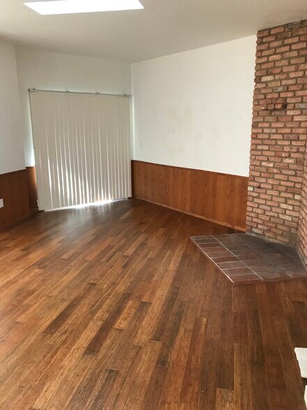 801-823 Grand Ave, San Marcos, CA à louer - Photo de l’immeuble – Image 3 sur 7