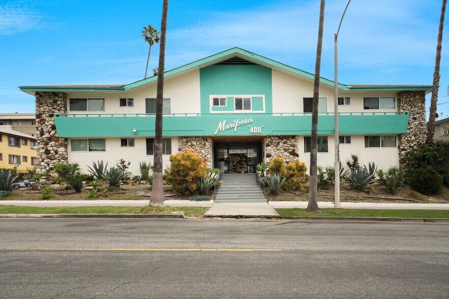 400 S Mariposa Ave, Los Angeles, CA à vendre - Photo de l’immeuble – Image 1 sur 19