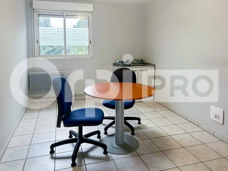 Bureau dans Anzin-Saint-Aubin à louer - Photo de l’immeuble – Image 3 sur 10
