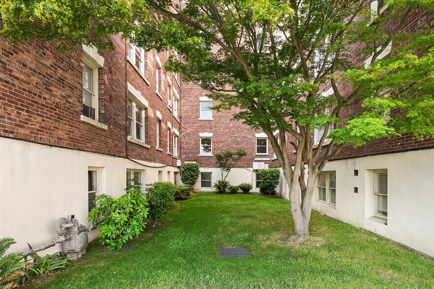 119 W Roy St, Seattle, WA à vendre - Photo de l’immeuble – Image 3 sur 15