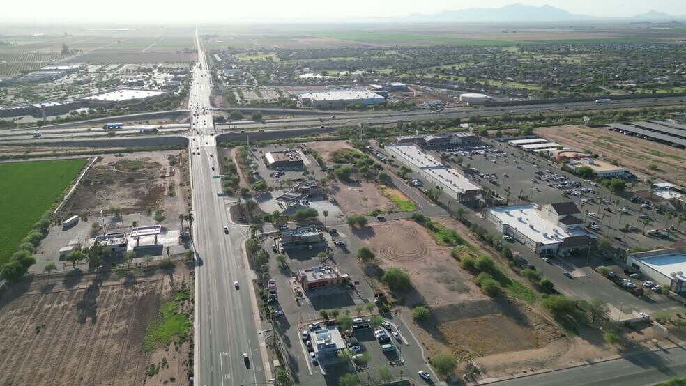 582 N Del Norte Camino, Casa Grande, AZ à vendre - Vidéo sur l’annonce professionnelle – Image 2 sur 20
