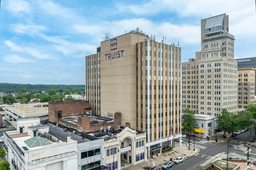 801 Broad St, Augusta, GA à louer - Photo de l’immeuble – Image 2 sur 5
