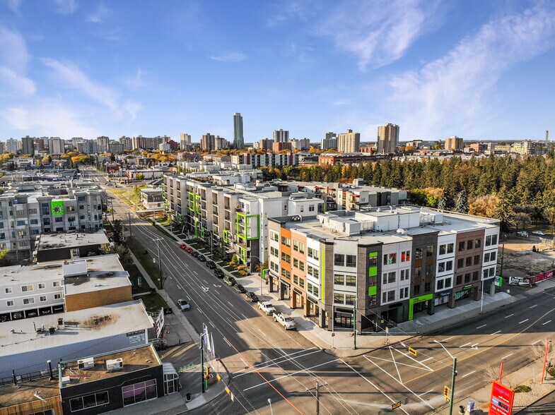 11611 107th Ave NW, Edmonton, AB à louer - Photo de l’immeuble – Image 2 sur 20