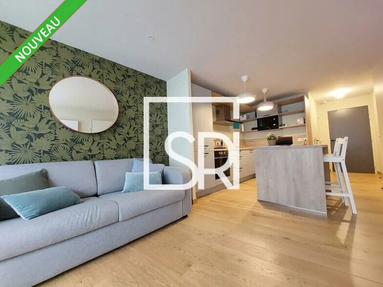 Bureau dans Clermont-Ferrand à louer - Photo de l’immeuble – Image 3 sur 10