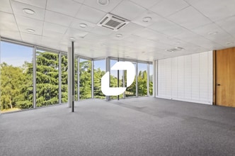 Bureau dans Évry-Courcouronnes à louer Photo intérieure– Image 2 sur 9