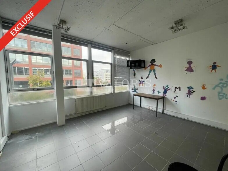 Bureau dans Lyon à vendre - Photo de l’immeuble – Image 3 sur 7