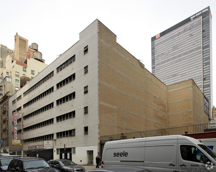 220 W 31st St, New York, NY à louer - Photo principale – Image 1 sur 3