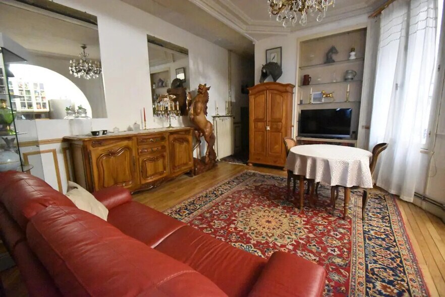 Bureau dans Boulogne-Billancourt à vendre - Photo de l’immeuble – Image 1 sur 4