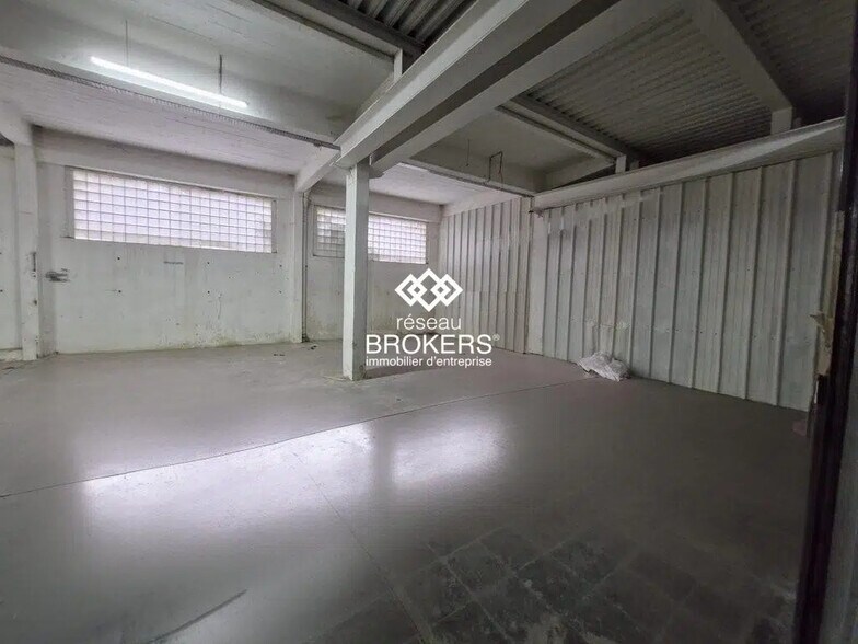 Industriel/Logistique dans Bondy à louer - Photo intérieure – Image 1 sur 3