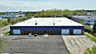 Plus de détails pour 1700-1710 S Butterfield Rd, Mundelein, IL - Industriel/Logistique à louer