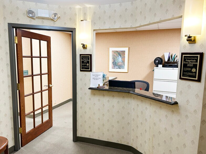 90 Morgan St, Stamford, CT à vendre - Photo intérieure – Image 3 sur 5