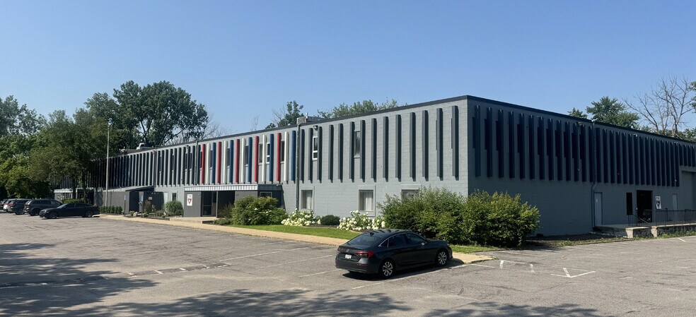 7100-7110 Ohms Ln, Edina, MN à louer - Photo de l’immeuble – Image 2 sur 4