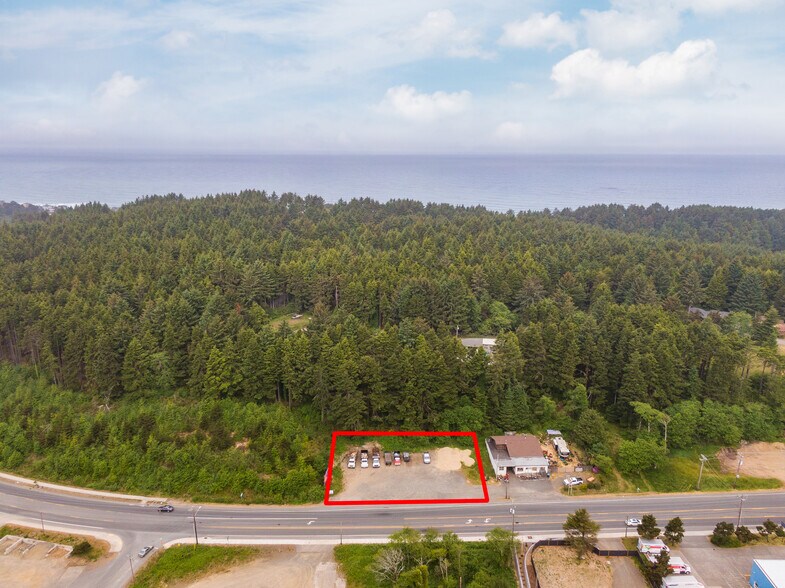 2273 SW Highway 101, Lincoln City, OR à vendre - Photo de l’immeuble – Image 1 sur 18