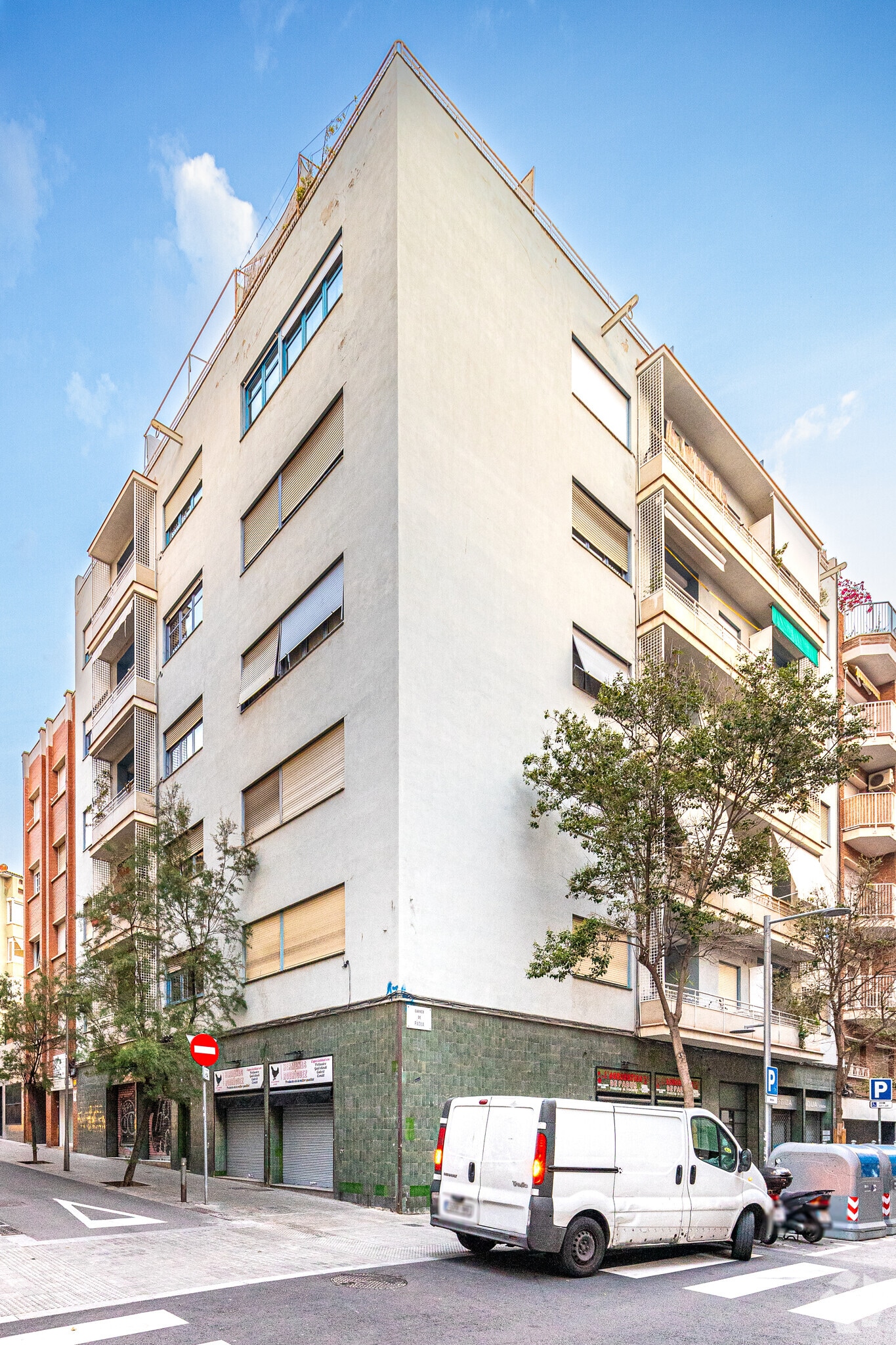 Carrer de Pàdua, 96, Barcelone, Barcelona à louer Photo principale– Image 1 sur 2