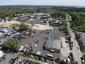 195 S Denver Ave, Bay Shore, NY à louer Aérien– Image 1 sur 1