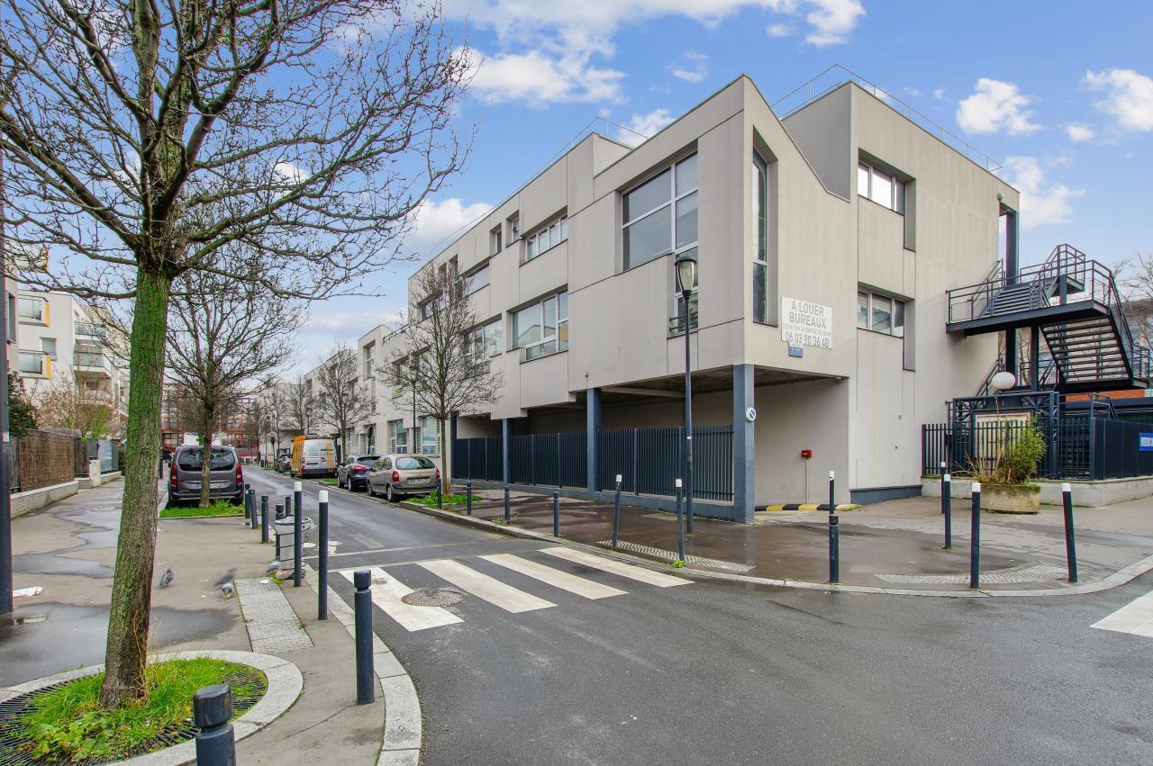 Bureau dans Saint-Denis à louer Photo de l’immeuble– Image 1 sur 27
