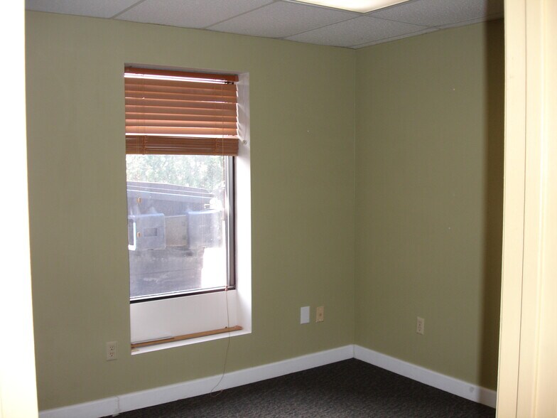 2635 Hemstock St, La Crosse, WI à louer - Photo de l’immeuble – Image 2 sur 21