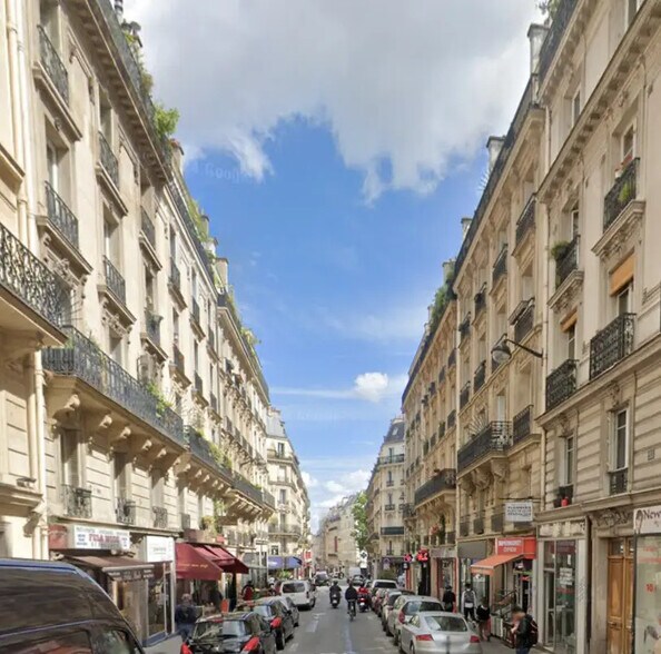 Local commercial dans Paris à louer - Photo de l’immeuble – Image 2 sur 4
